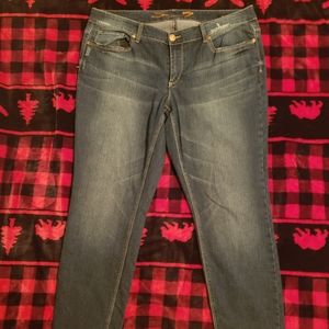 SEVEN7-Distressed skinny jeans